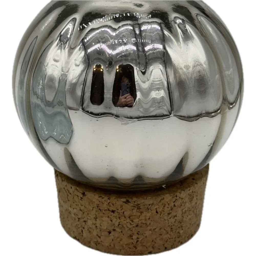 Vtg Mexican Hand Blown Glass Decanter Mercury  Sphere Stopper RARE Cone Shape‎